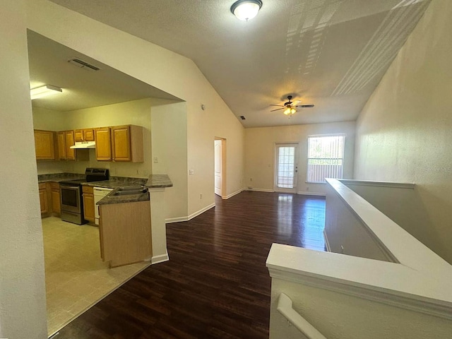 17952 Villa Creek Dr Unit 17952, Tampa, FL 33647 - photo 3