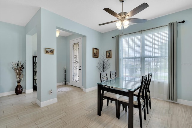 dining room with ceiling fan