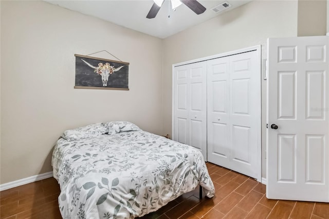 bedroom featuring a closet and ceiling fan