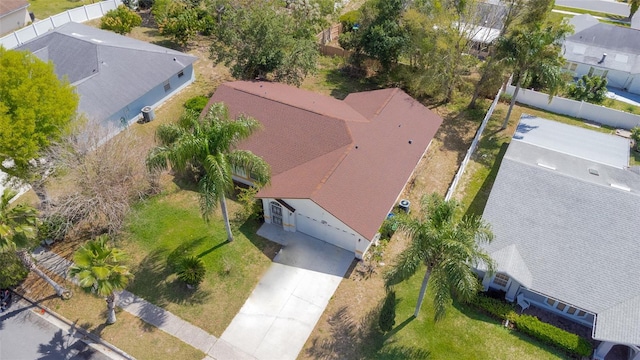 birds eye view of property featuring a residential view