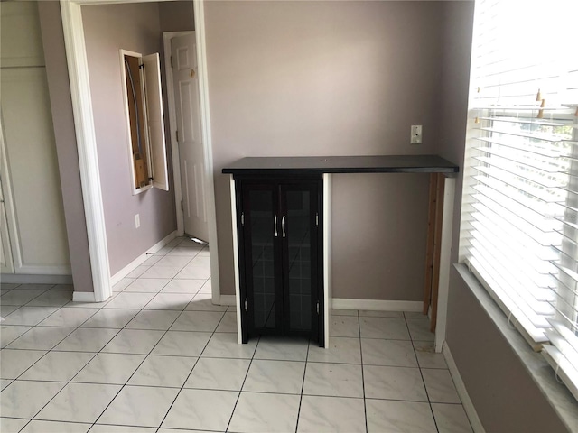 2628 Caribe Dr, The Villages, FL 32162 - detailed view of baseboards