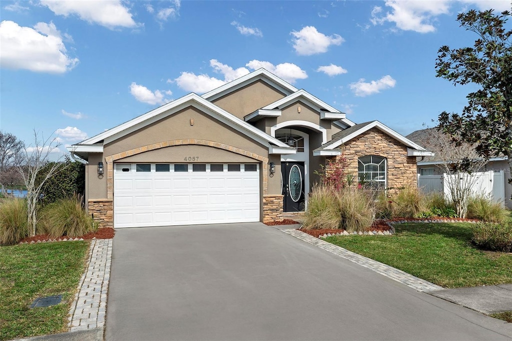 view of front of property featuring a garage