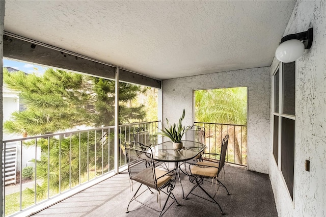 view of sunroom / solarium