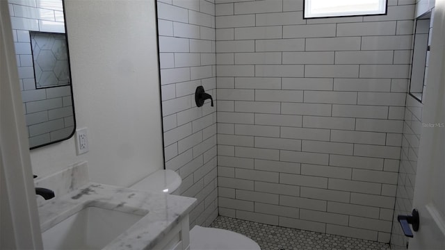 2604 E 11th Ave, Tampa, FL 33605 - full bath with a stall shower, toilet, and vanity