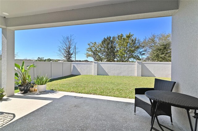 1546 Park Leah Cir, Apopka, FL 32712 - view of patio / terrace with a fenced backyard