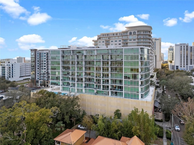 101 S Eola Dr Unit 1001, Orlando, FL 32801 - view of property featuring a city view