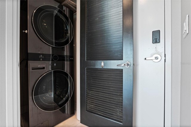 101 S Eola Dr Unit 1001, Orlando, FL 32801 - washroom with laundry area and stacked washer and clothes dryer