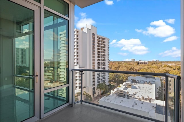 101 S Eola Dr Unit 1001, Orlando, FL 32801 - balcony featuring a view of city
