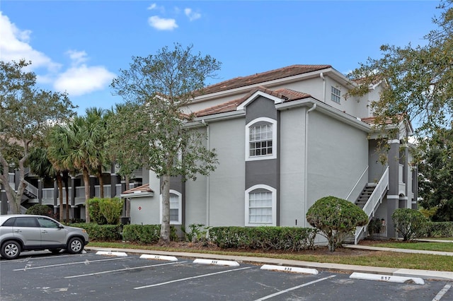 Listing photo 3 for 13929 Fairway Island Dr Unit S, Orlando FL 32837