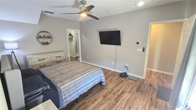 136 Mcleods Way, Winter Springs, FL 32708 - bedroom featuring wood finished floors, baseboards, a spacious closet, and ceiling fan