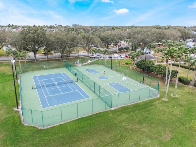 130 Bloomingdale Dr, Davenport, FL 33897 - view of tennis court