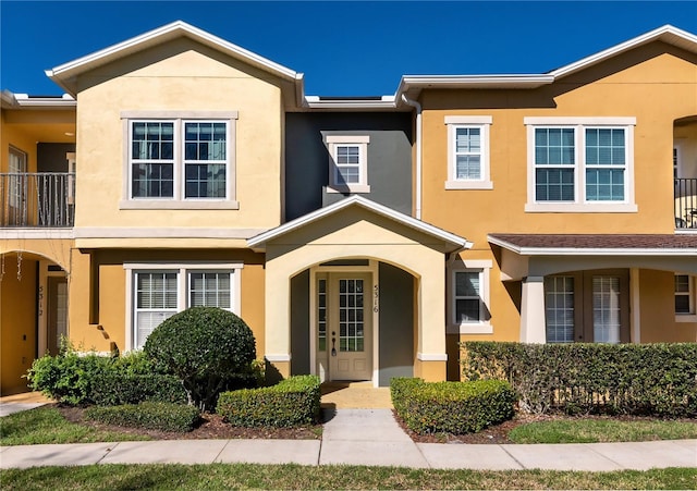 view of townhome / multi-family property