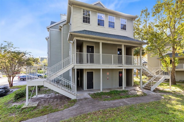 view of front of home featuring a patio