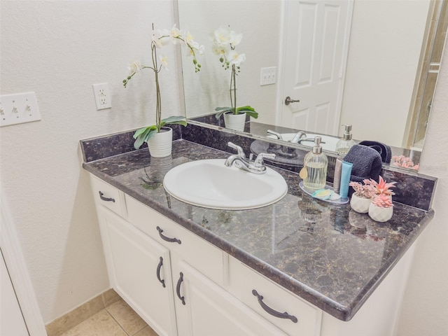 8000 Tuscany Way Unit 4405, Davenport, FL 33896 - bathroom featuring vanity and tile patterned floors