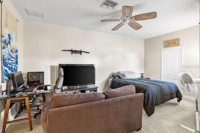 13221 Fountainbleau Dr, Clermont, FL 34711 - bedroom featuring light carpet, a desk, and ceiling fan