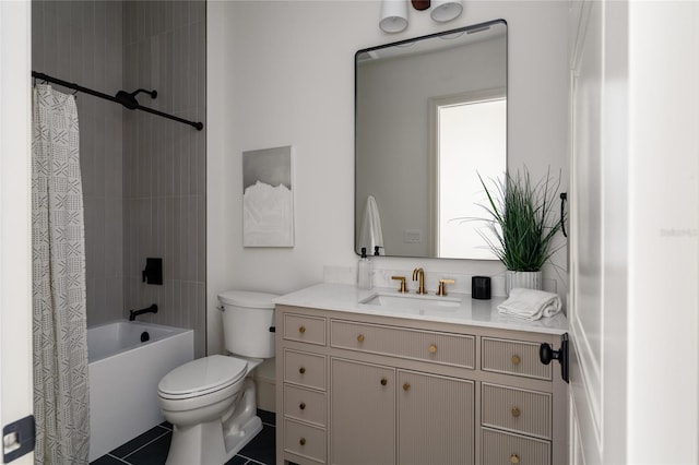 full bath featuring shower / bath combination with curtain, vanity, and toilet