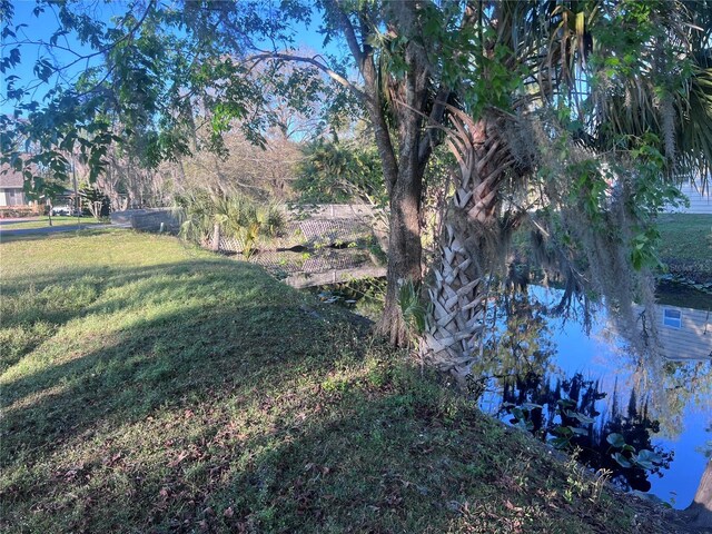 1609 Yellow Brick Rd, Astor, FL 32102