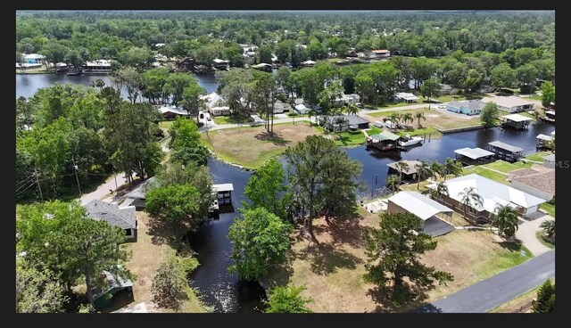 1609 Yellow Brick Rd, Astor, FL 32102