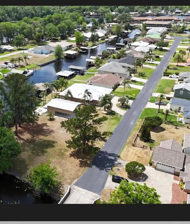 1609 Yellow Brick Rd, Astor, FL 32102