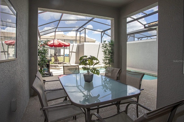 view of sunroom / solarium