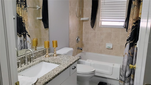 12209 Putter Green Ct, New Port Richey, FL 34654 - full bathroom featuring toilet, shower / bath combination with curtain, and vanity