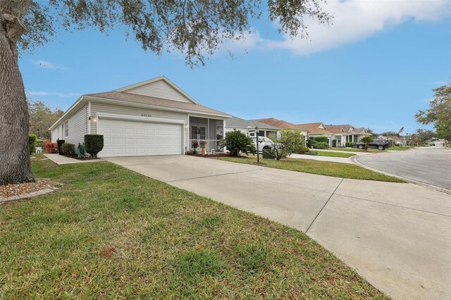 25239 Cranes Roost Cir, Leesburg, FL 34748 - photo 5