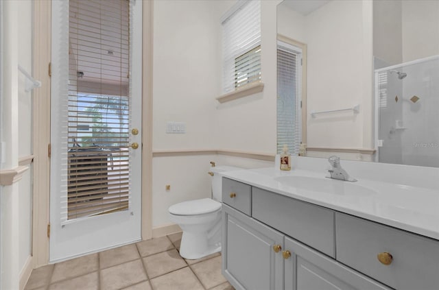 10616 Emerald Chase Dr, Orlando, FL 32836 - bathroom with a stall shower, vanity, toilet, and tile patterned floors