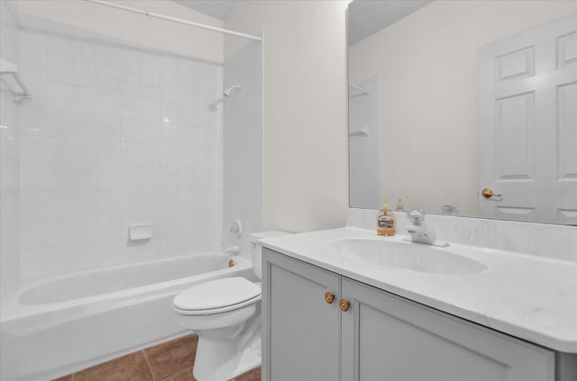 10616 Emerald Chase Dr, Orlando, FL 32836 - bathroom featuring washtub / shower combination, vanity, toilet, and tile patterned floors