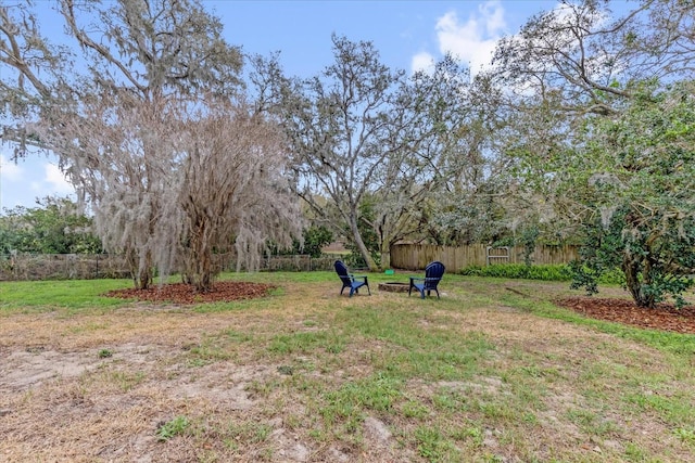 view of yard featuring fence