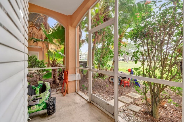 view of sunroom / solarium