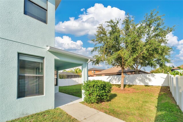 7108 Harvest Glen Ln, Riverview, FL 33578 - view of yard with a patio