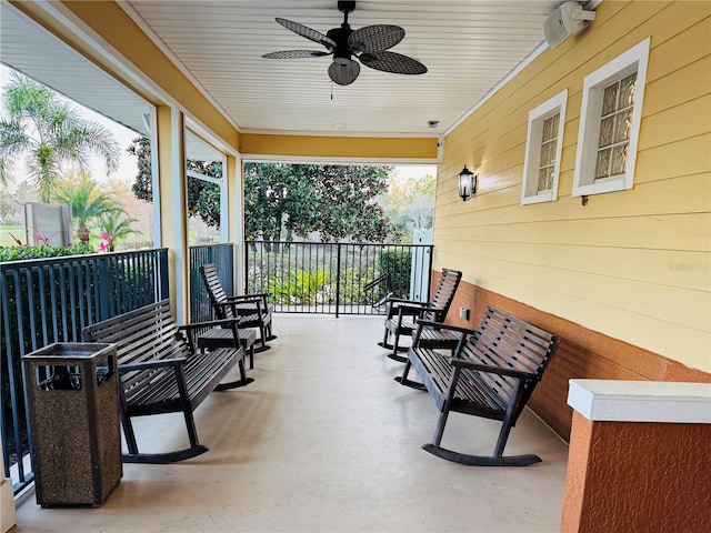 view of patio featuring covered porch and a ceiling fan