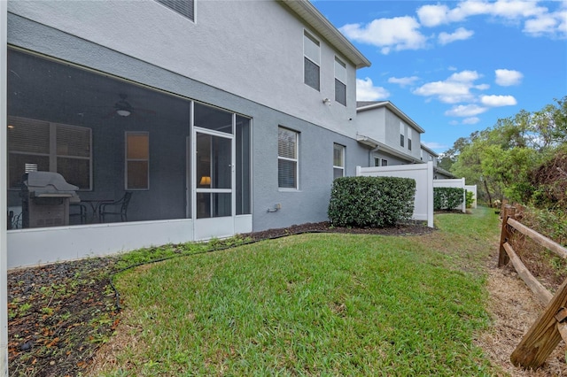 1562 Travertine Ter, Sanford, FL 32771 - view of yard featuring a sunroom