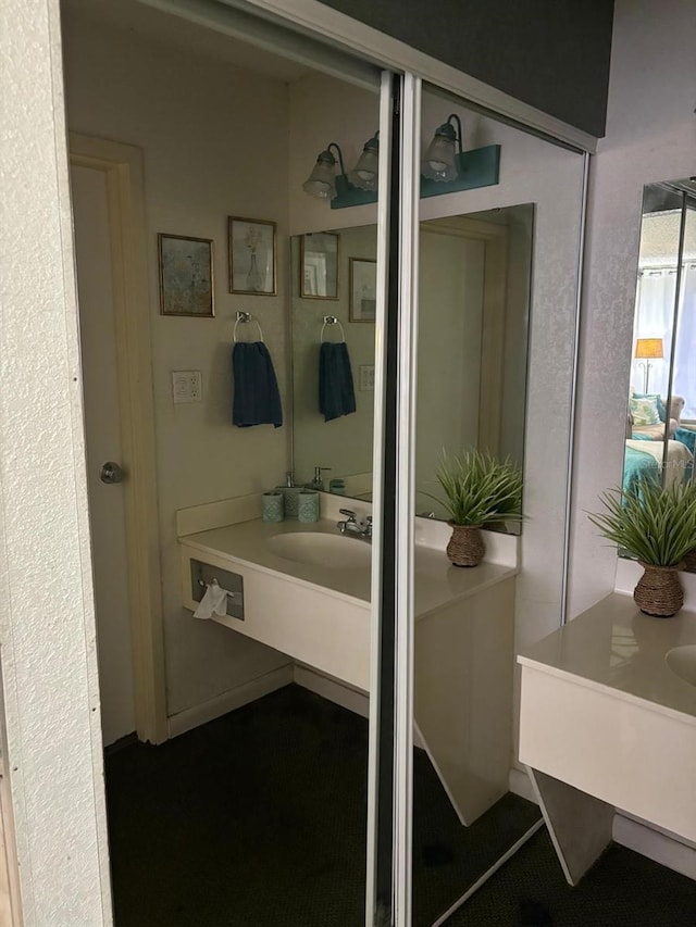 bathroom with vanity