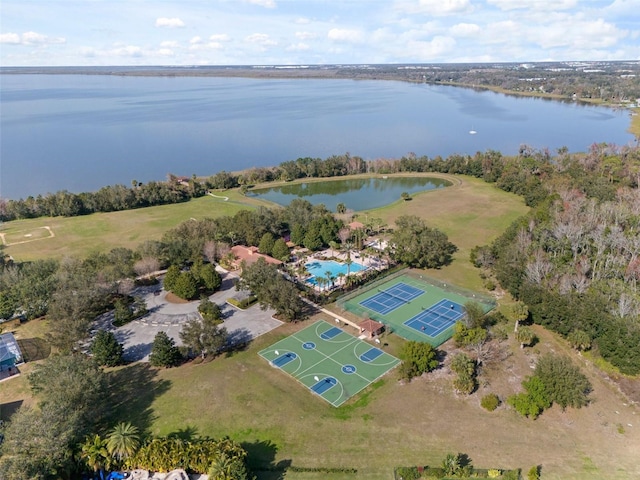 bird's eye view with a water view