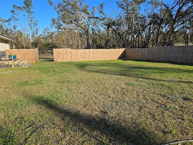 view of yard featuring fence