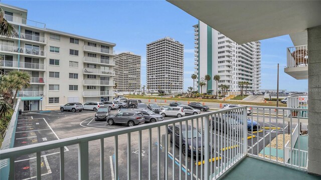 balcony featuring a city view