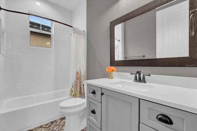 full bath featuring toilet, vanity, and shower / bathtub combination with curtain