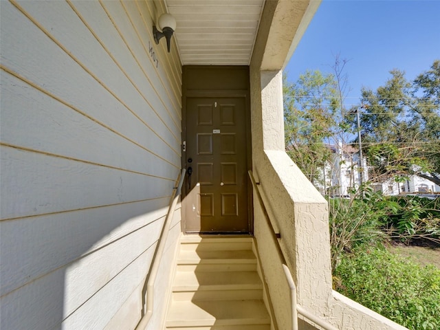 view of property entrance