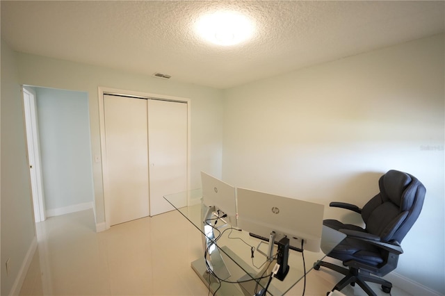 14712 Eagles Crossing Dr, Orlando, FL 32837 - office featuring a textured ceiling and baseboards