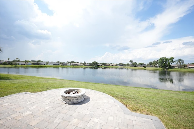 14712 Eagles Crossing Dr, Orlando, FL 32837 - water view featuring a fire pit