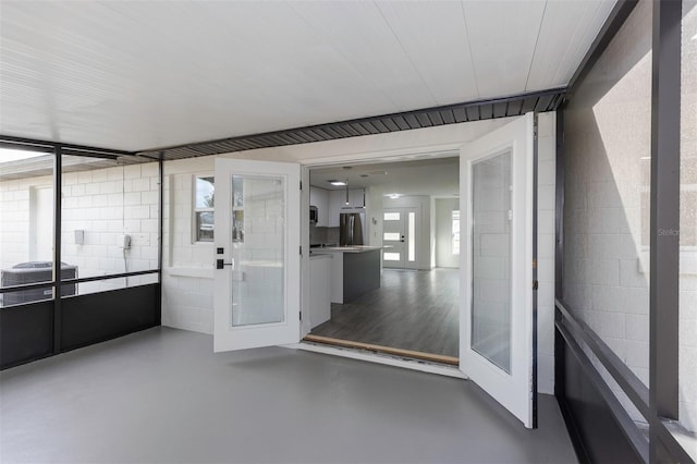 view of unfurnished sunroom