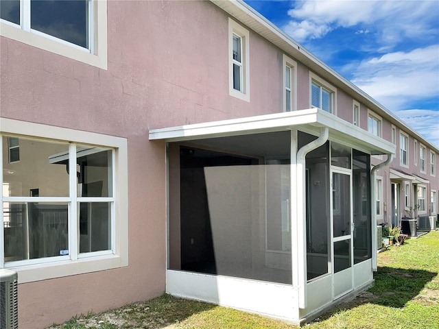 523 Glenn Cross Dr, Ruskin, FL 33570 - photo 17
