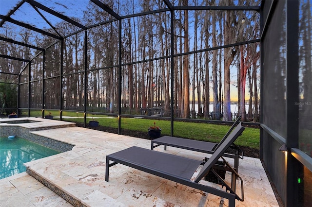 5524 Sail Ct, Orlando, FL 32819 - sunroom / solarium featuring a jacuzzi
