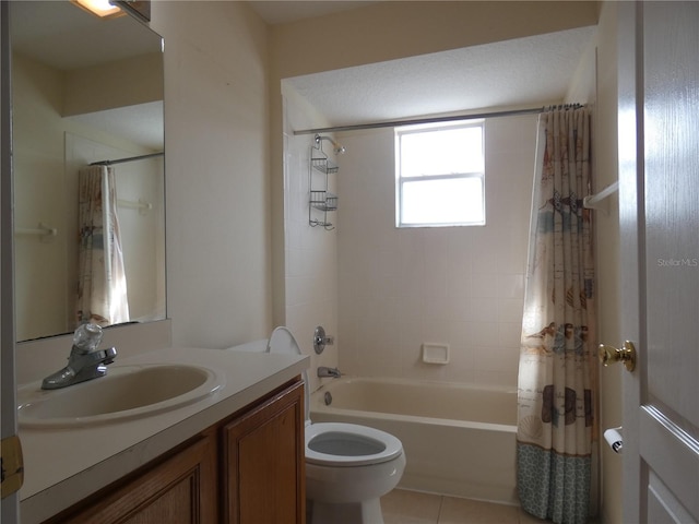 full bath featuring toilet, shower / tub combo with curtain, and vanity