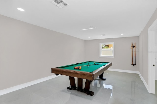 playroom featuring baseboards, visible vents, billiards, and recessed lighting