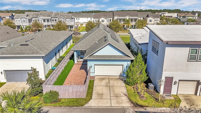 birds eye view of property featuring a residential view