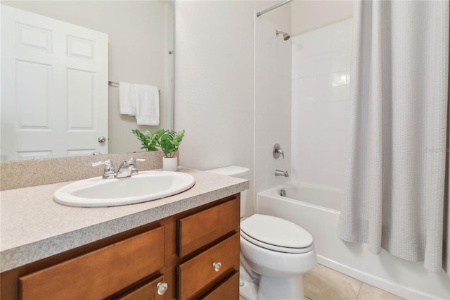 full bath featuring toilet, tile patterned flooring, shower / tub combo with curtain, and vanity