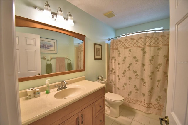 full bathroom featuring visible vents, toilet, curtained shower, tile patterned flooring, and vanity