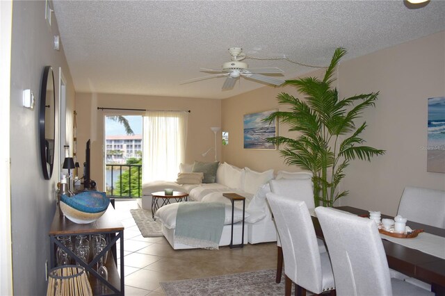 3672 Lake Bayshore Dr Unit K327, Bradenton, FL 34205 - photo 4